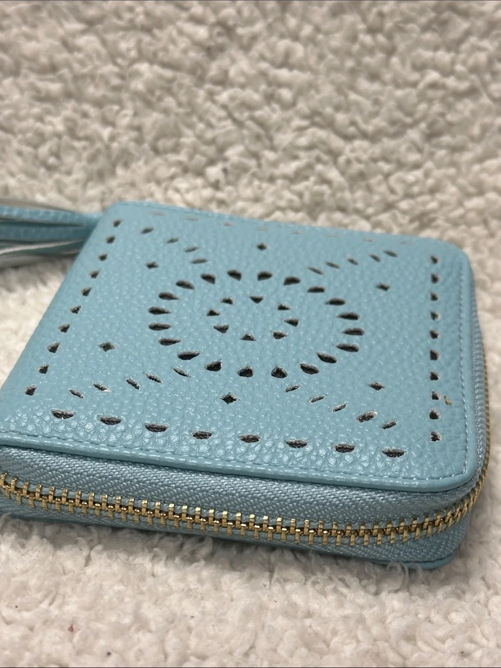 cleobella super cut turquoise  zip wallet, gold trim, tassel,cutouts design NWOT